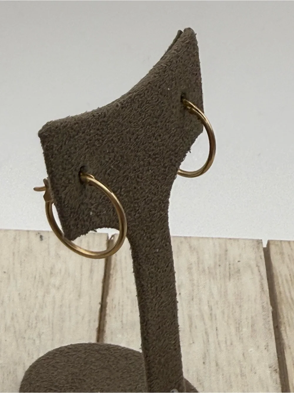 14k Classic Gold Hoop Earrings - Small Lightweight Hoops